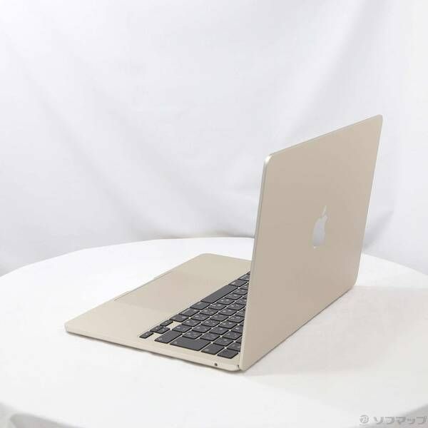 13.6-inch Late-2025