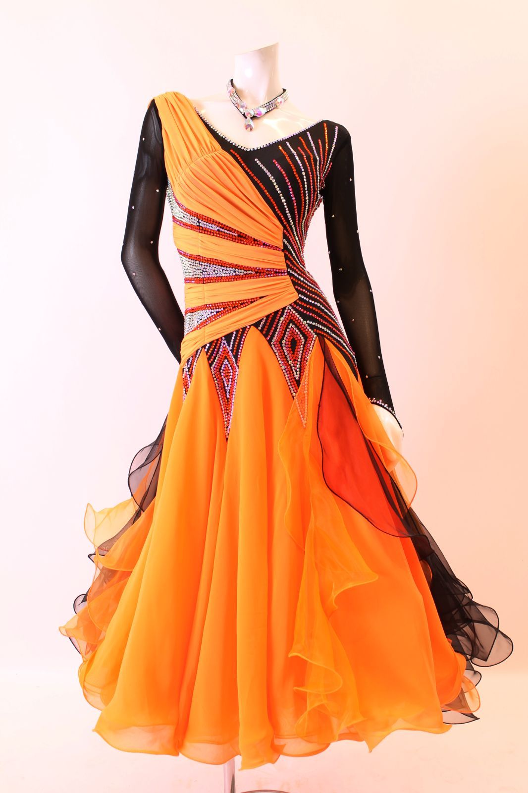 ドレス オレンジ×ブラック Ｍ～Ｌサイズ コンテスト 発表会 パーティ ナイトドレス オーダーメイド対応可