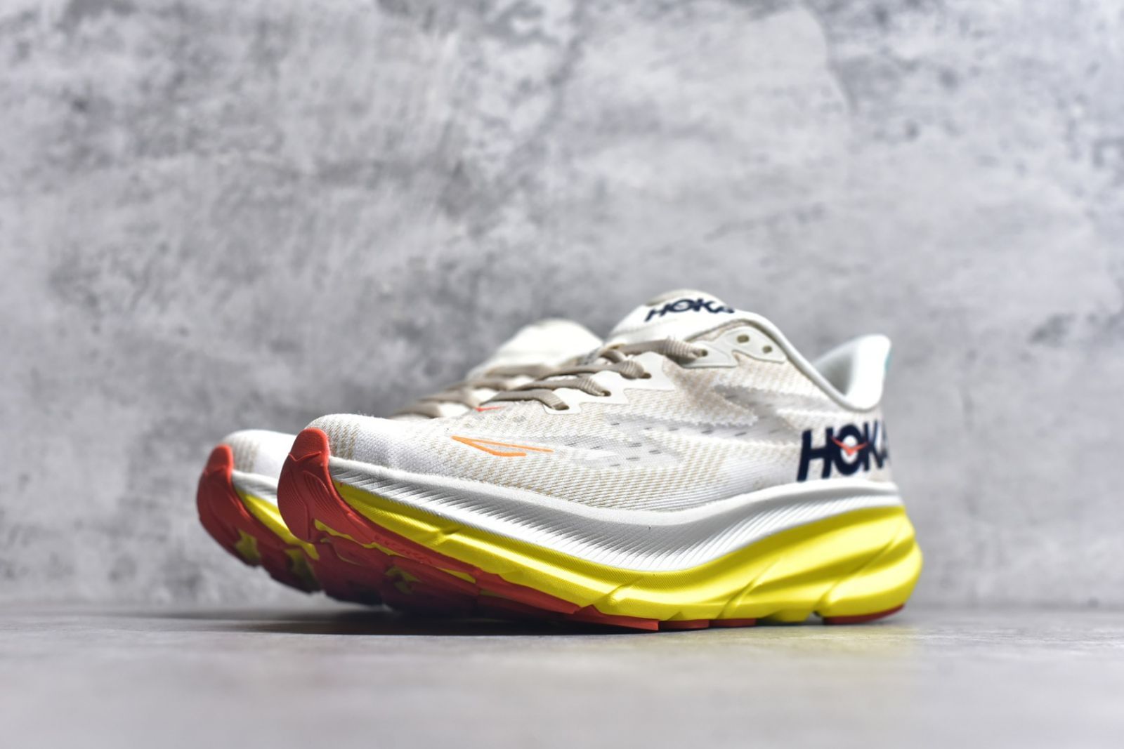ホカオネオネ HOKA CLIFTON9 ランニングシューズ 23cm ホカオネオネ HOKA CLIFTON9 ランニングシューズ 23cm ホカオネオネ