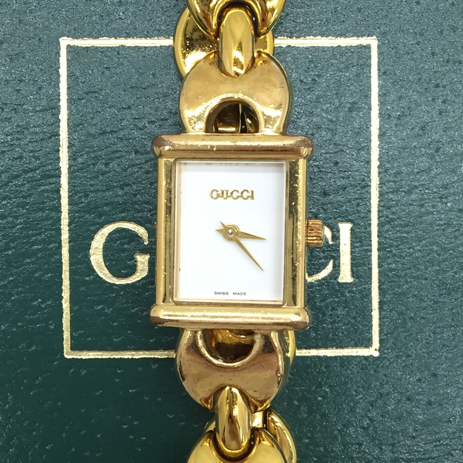 GUCCI 1800L 腕時計 ゴールド クォーツ 稼働品 箱 MU07044