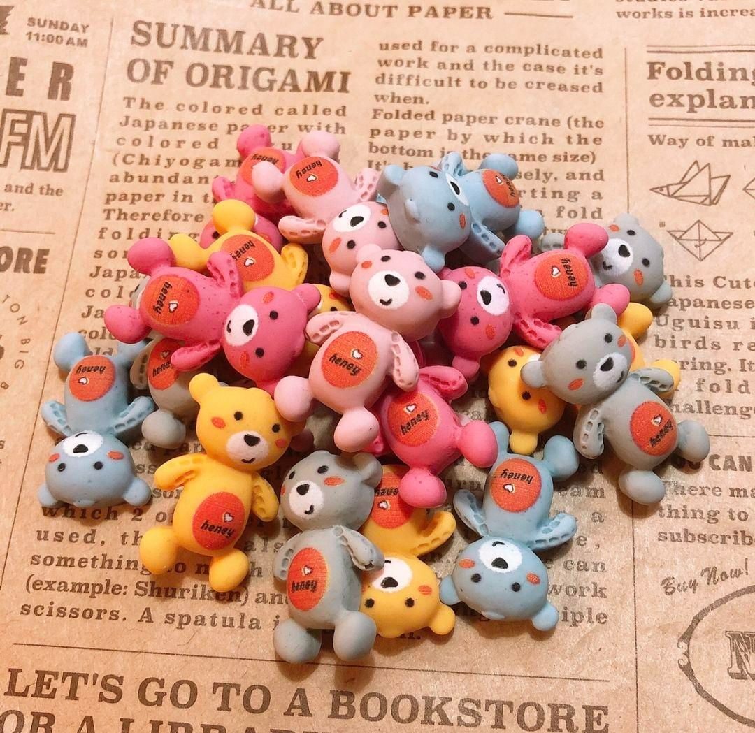 メルカリShops - くまさん20個 デコパーツ プラパーツ ハンドメイド素材 アソート クマ