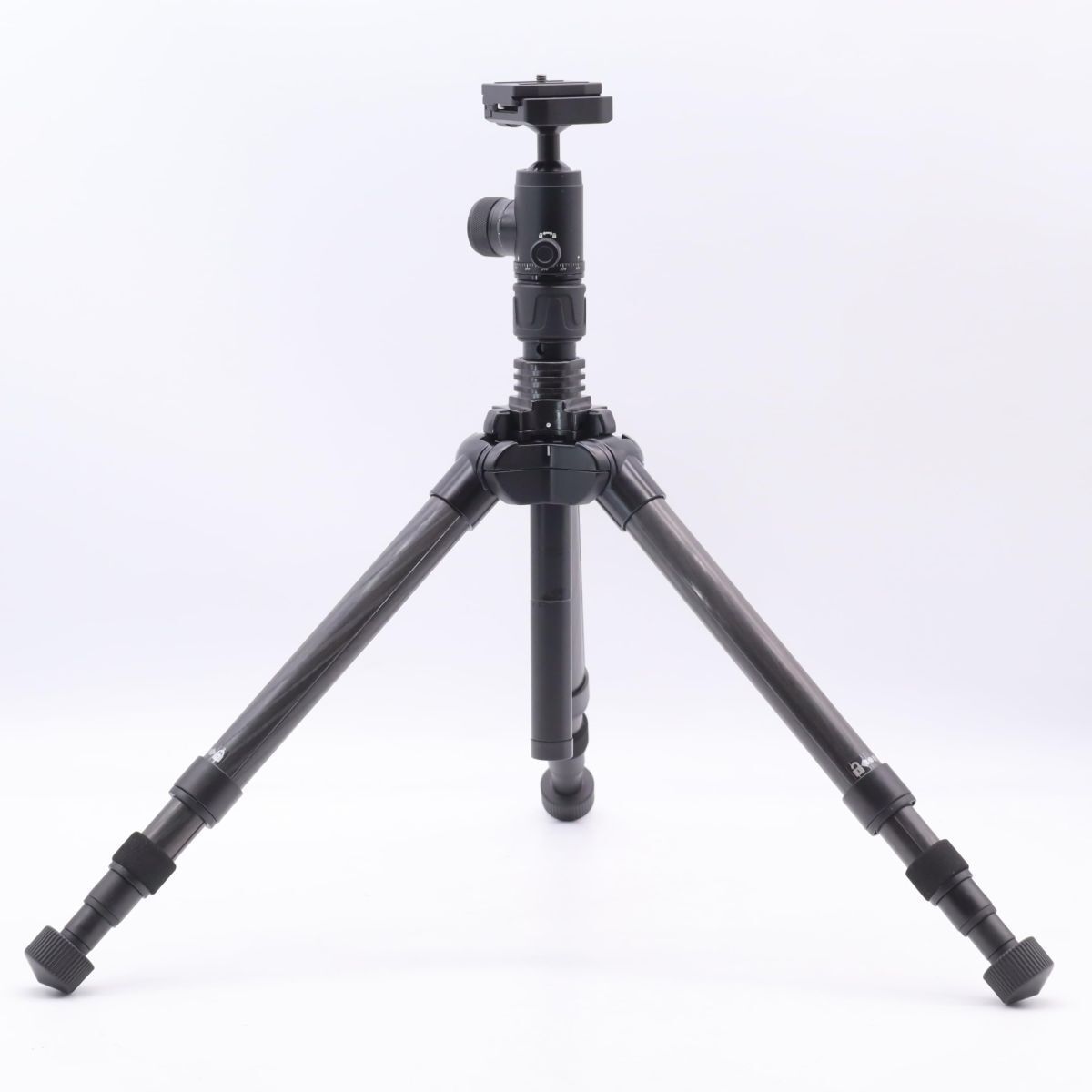 GITZO三脚 5型 3段大型アルミでギア式雲台+三脚バッグ付き 超激安！値下げジッツオ三脚 5型 3段大型アルミでギア式雲台付