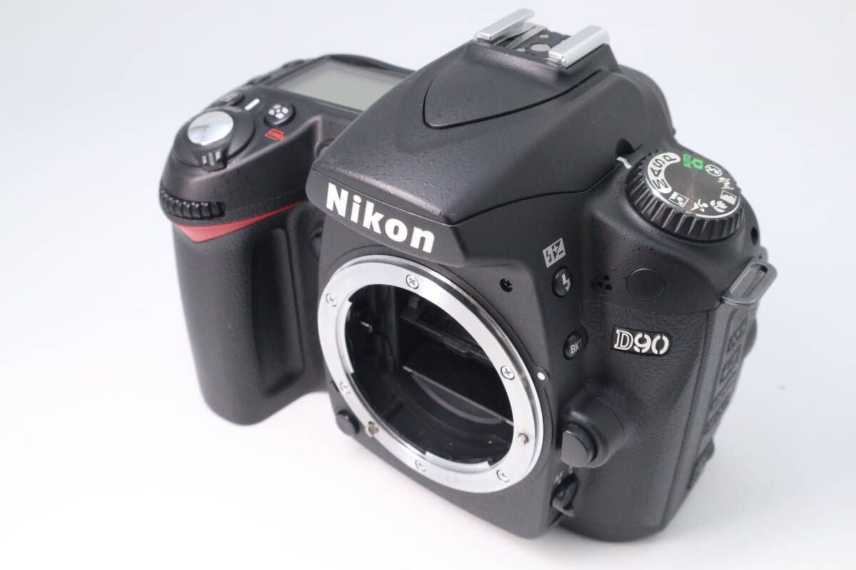 【お子さん用に！動きます】Nikon D90デジタル一眼レフ ニコン Nikon D780 ボディ デジタル 一眼レフ カメラ 中古