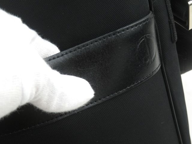 △限定値下げ▽ □美品□ ダンヒル ショルダー バッグ ブラック
