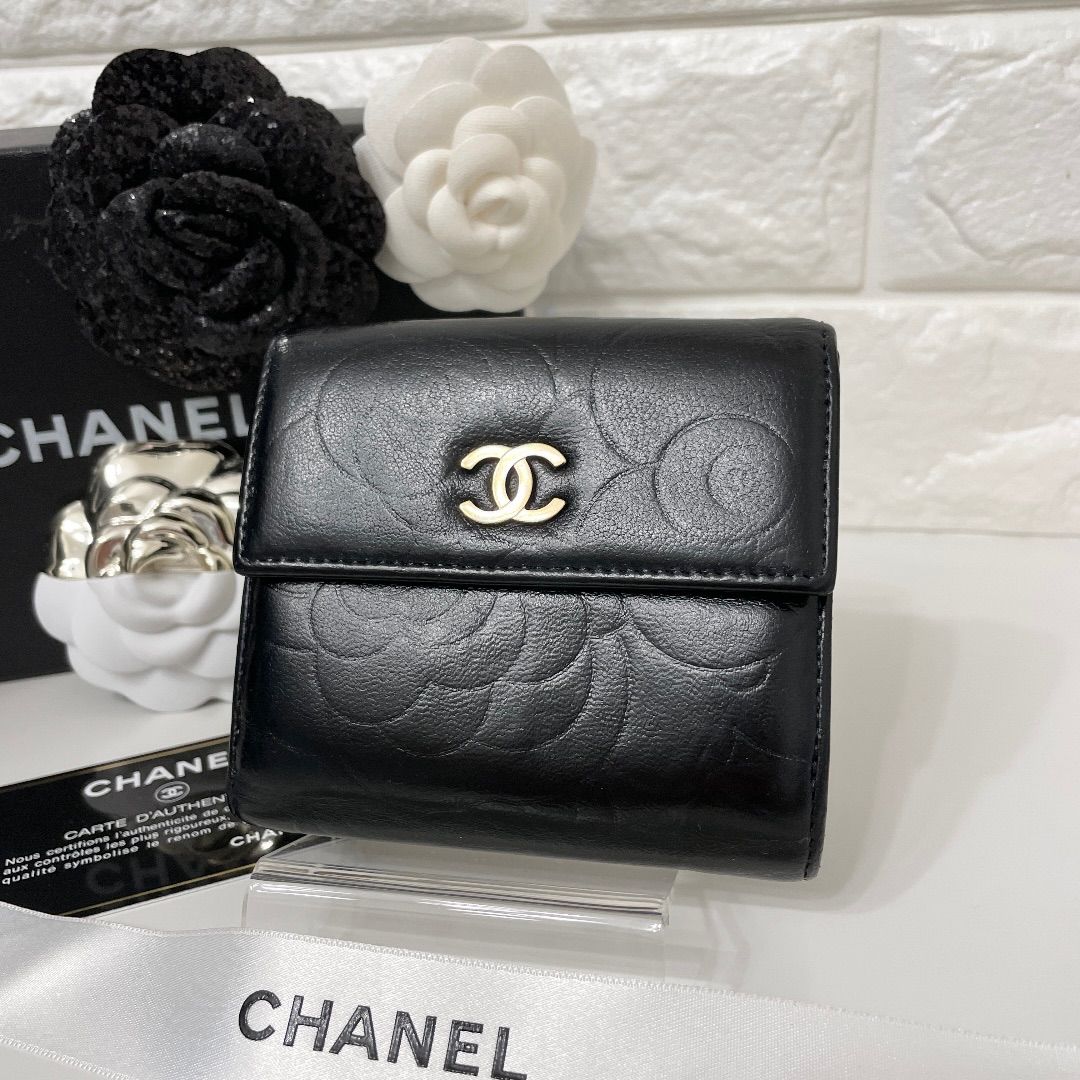 CHANEL✨シャネル✨カメリア✨ゴールド金具✨Wホック✨コンパクト