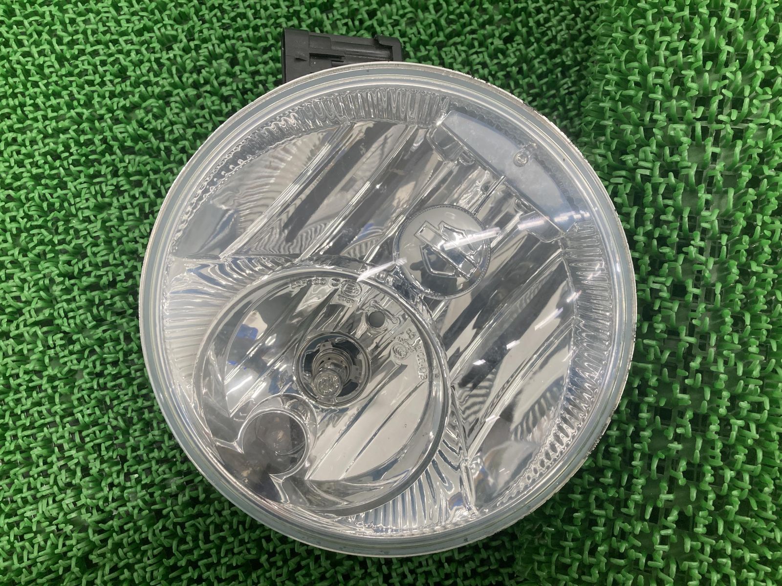 FLHXS1690 ヘッドライト 67700072 ハーレー 純正 バイク 部品 コンディション良好 割れ欠け無し 品薄 希少 ツーリング 【中古】 23 FLHXS1690 ヘッドライト 5863900/67700072 ハーレー 純正 中古 2014年
