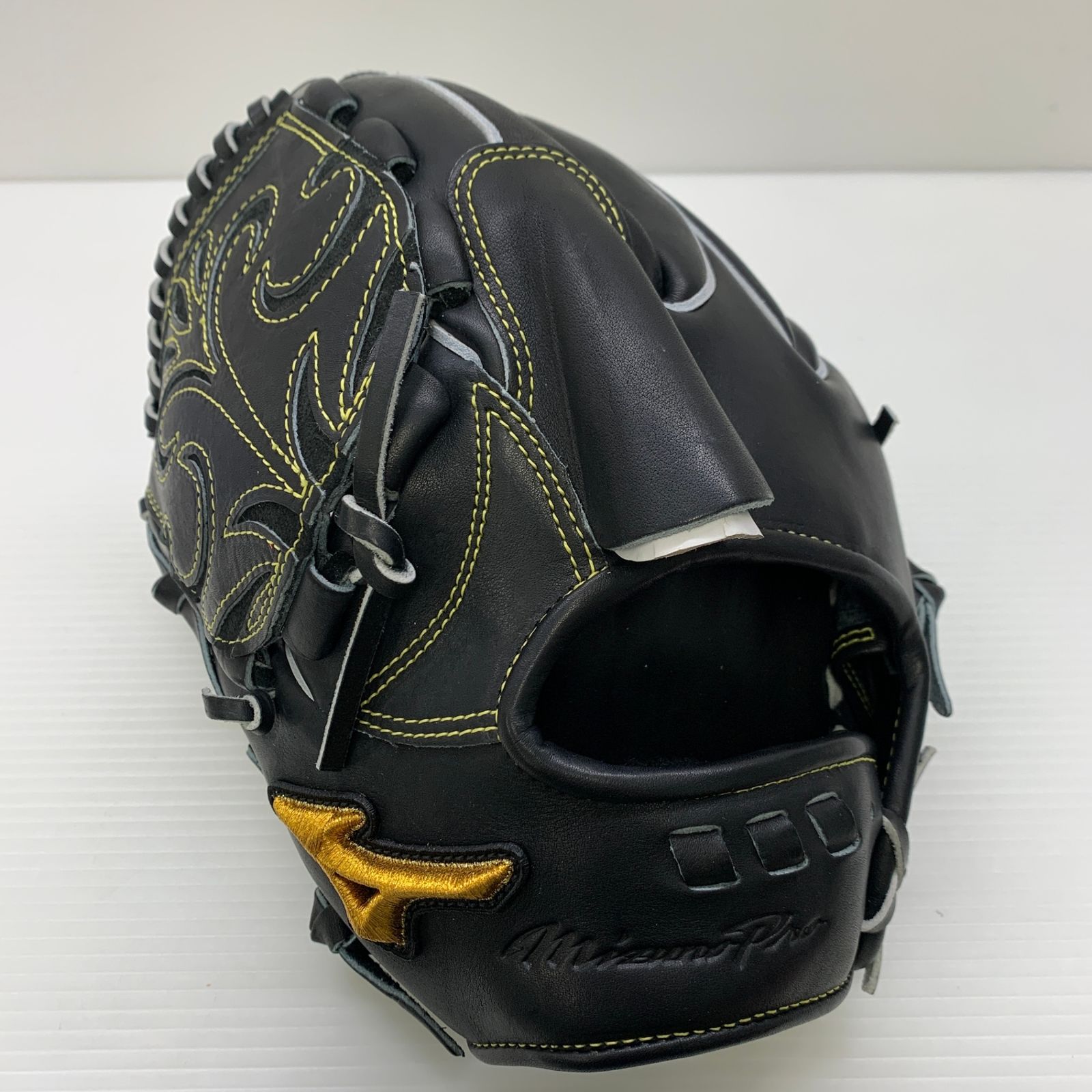 阿部慎之助モデル ミズノプロ ダイバーシティブルー キャッチャー