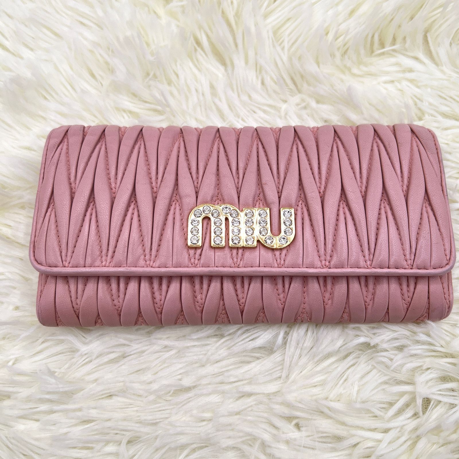 ミュウミュウ MIUMIU 長財布 かぶせ蓋 マテラッセ 5MH109 ピンク 本革