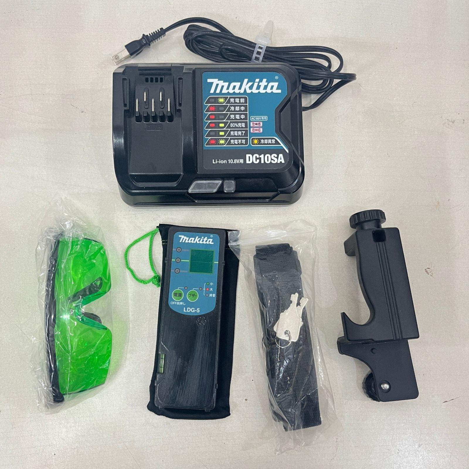 未校正品 makita