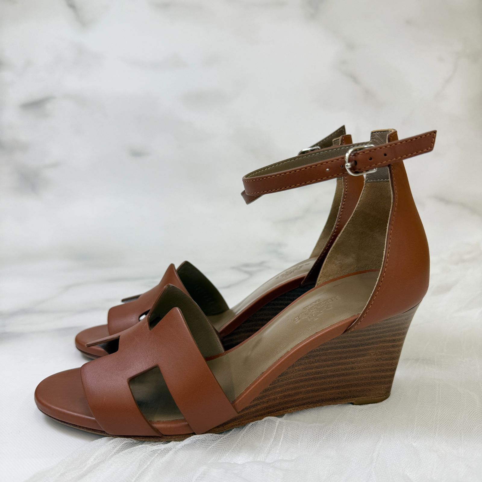 エルメス  サンダル 37 24cm 楽天市場】【10%OFF】 エルメス サンダル オラン 37サイズ 約24cm