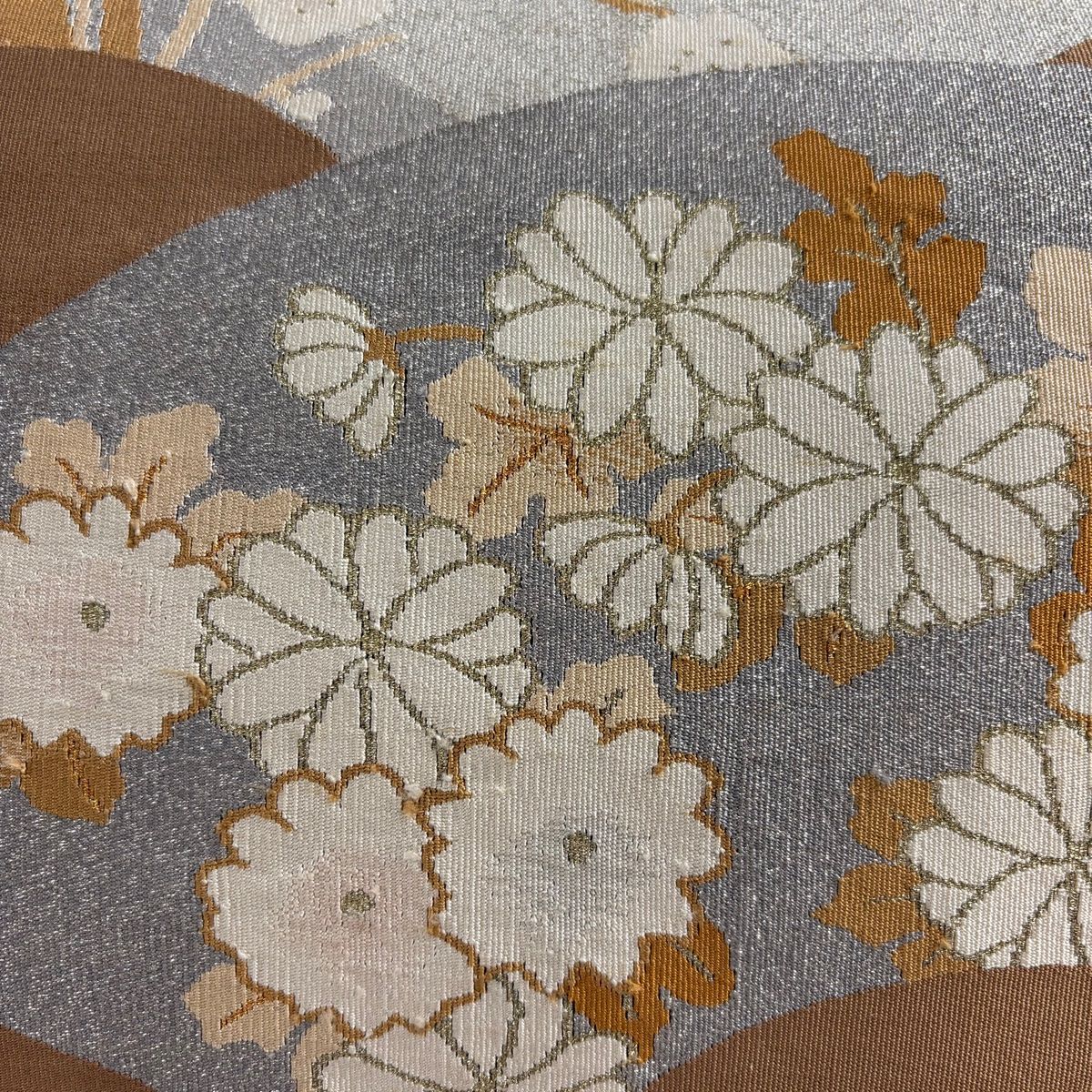 名古屋帯 秀品 八寸名古屋帯 松葉仕立て 扇面 菊 金糸 薄茶色 正絹