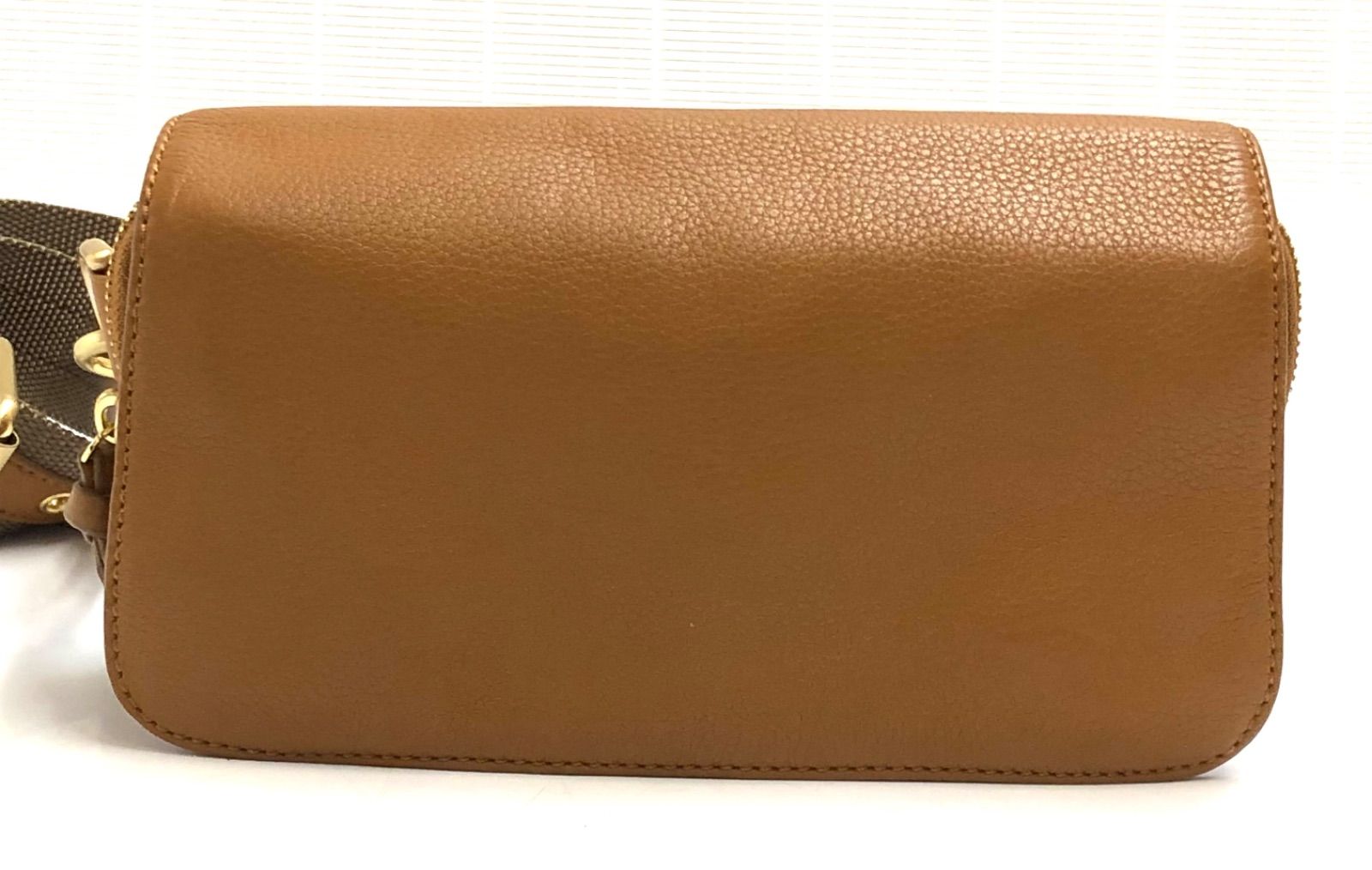 ダイアン フォン ファスティンバーグ レザー ウエストポーチ ボディ  