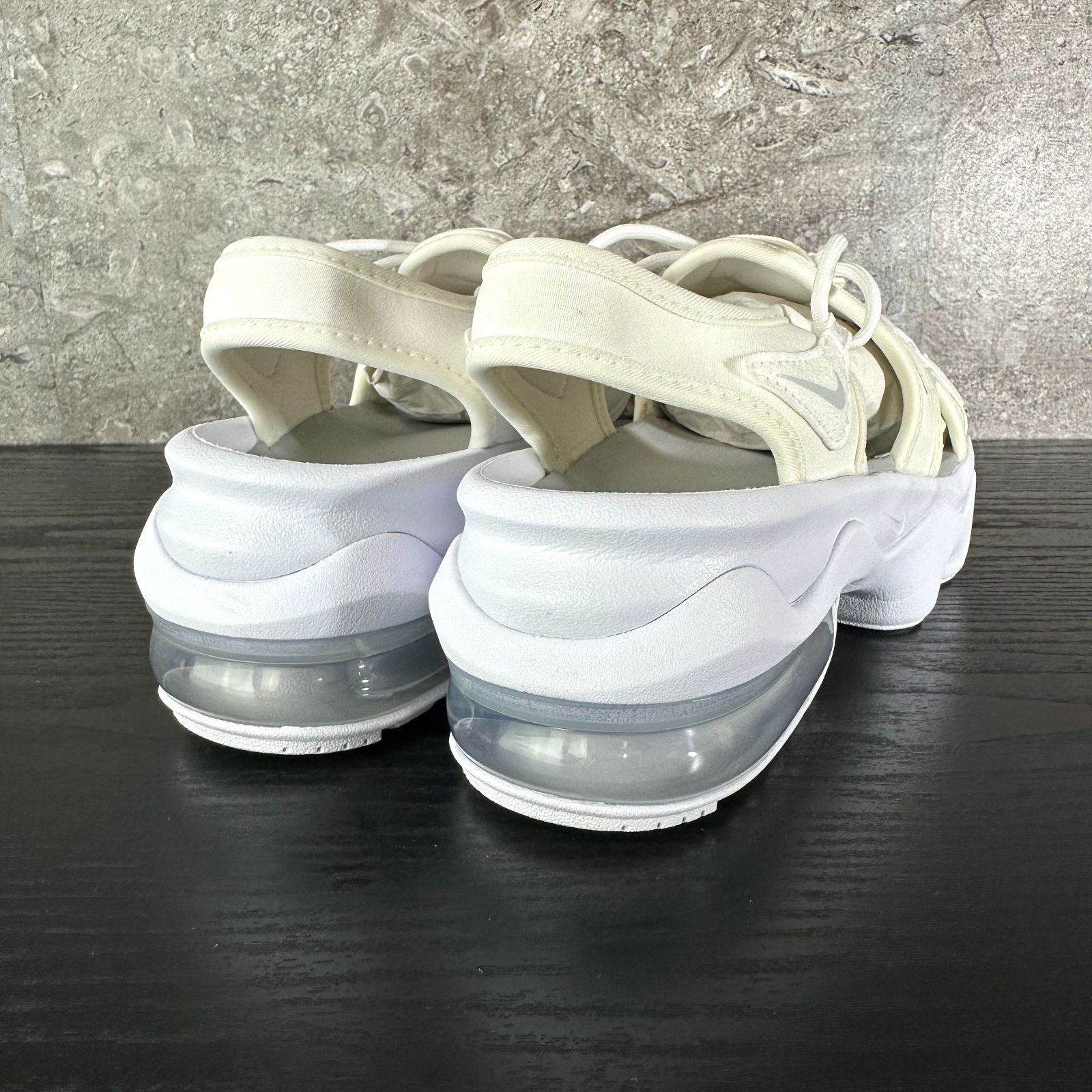 ナイキ　ホワイト スポーツサンダル 厚底　24センチ Nike ナイキ キャニオンサンダル ホワイト スポーツサンダル 24