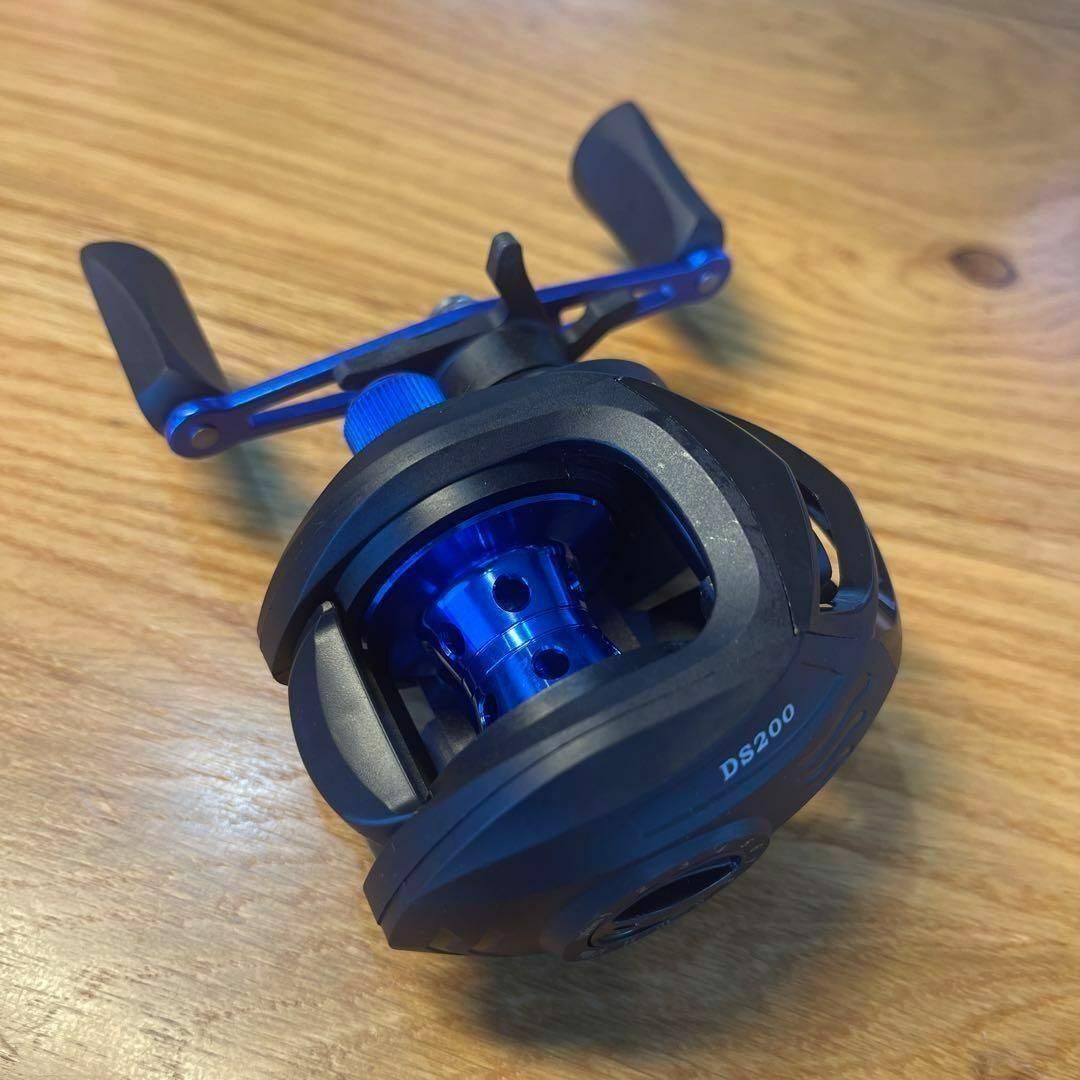 ベイトリール 黒 両手ハンドル 元箱付き ベイトリール 黒 両手ハンドル 元箱付き