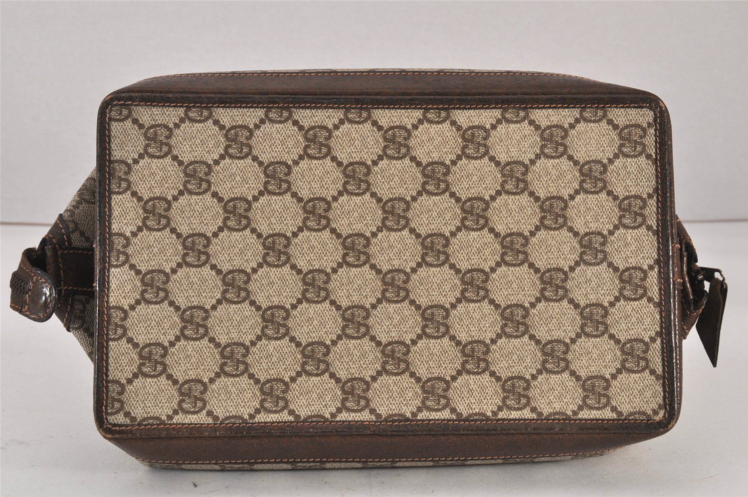 グッチ　ヴィンテージポーチ　小物いれ GUCCI(グッチ) Vintage GG canvas pouch ヴィンテージ GG