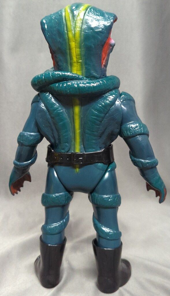 メディコム・トイ 最高 東映レトロソフビコレクション 仮面ライダー 海蛇男