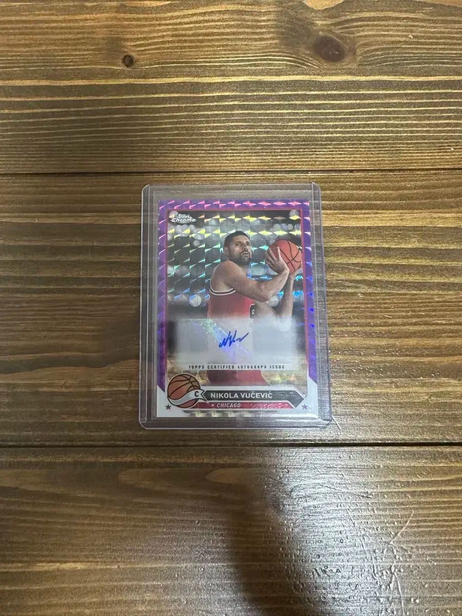 2023 ー 24 TOPPS トップス クロム ニコラ ブセビッチ パープル ジオメトリクス オート
