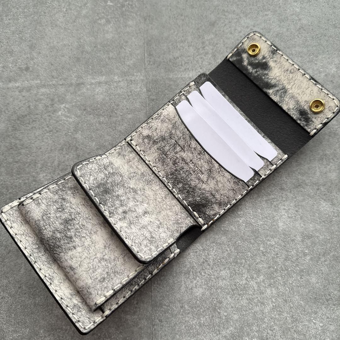 3つ折りトラッカーウォレット】本革ハーフウォレット ハトメ取り付け可  