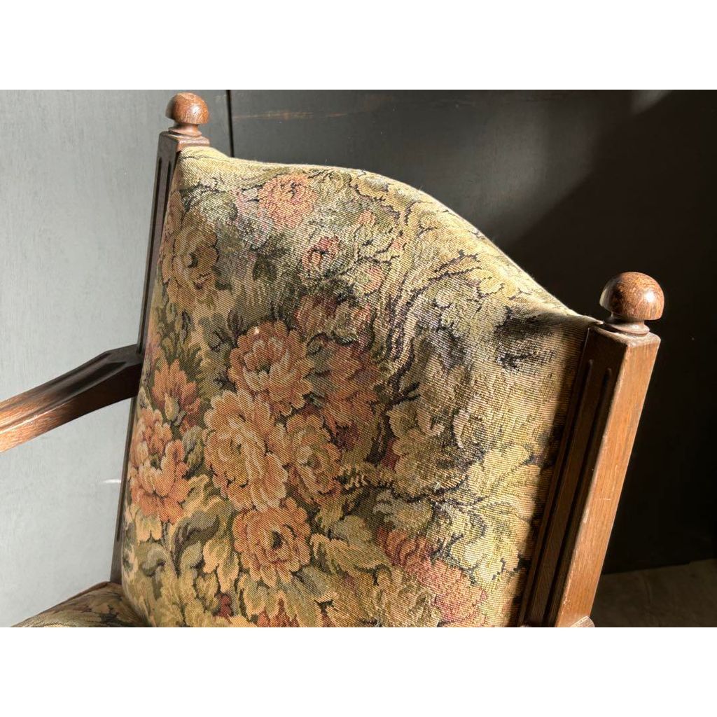 ① ヴィンテージ アンティーク アームチェア ろくろ調 ソファ ゴブラン