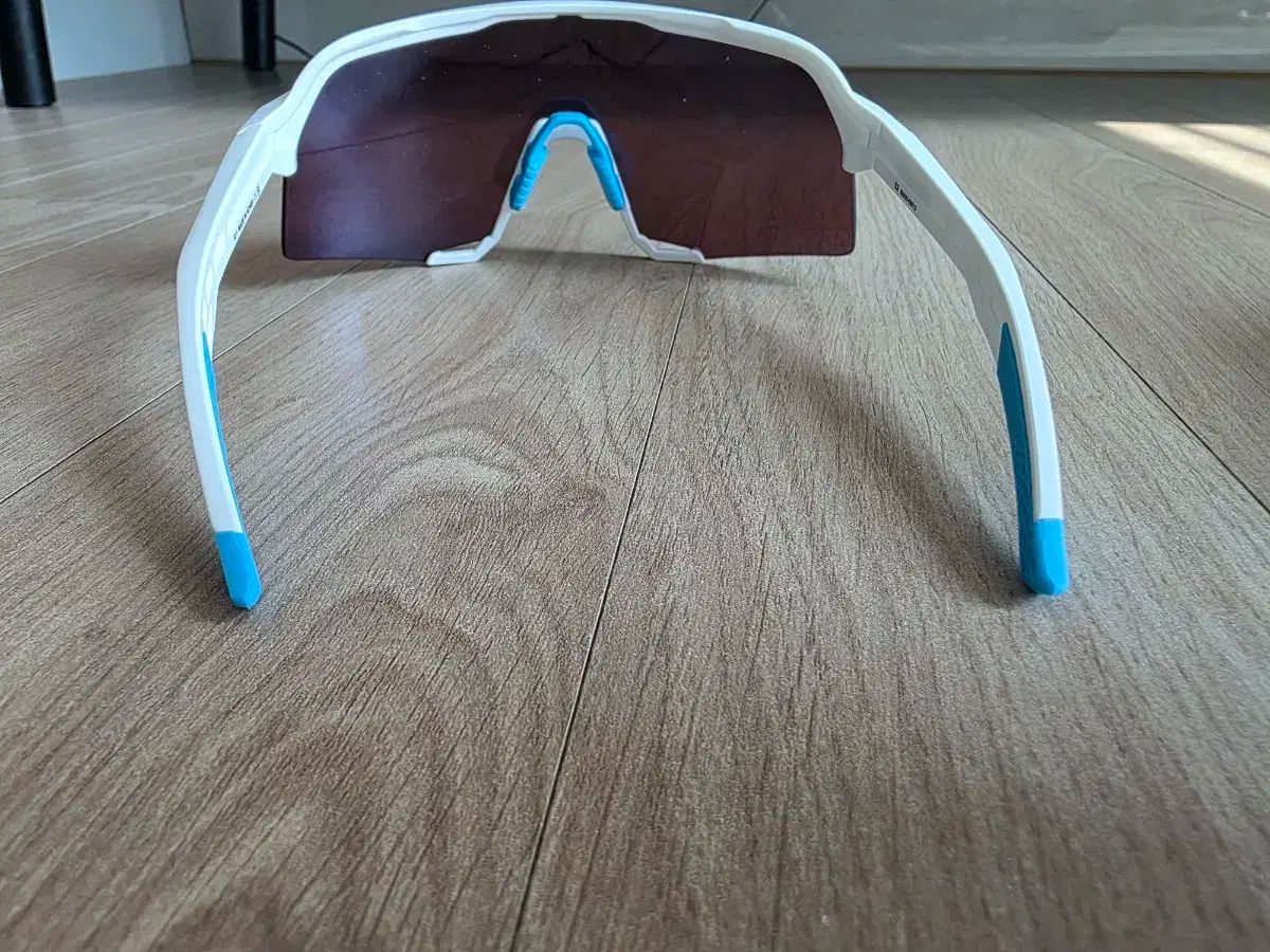 100 パーセント s3 モビスター エディション 販売 100% S3 モビスター