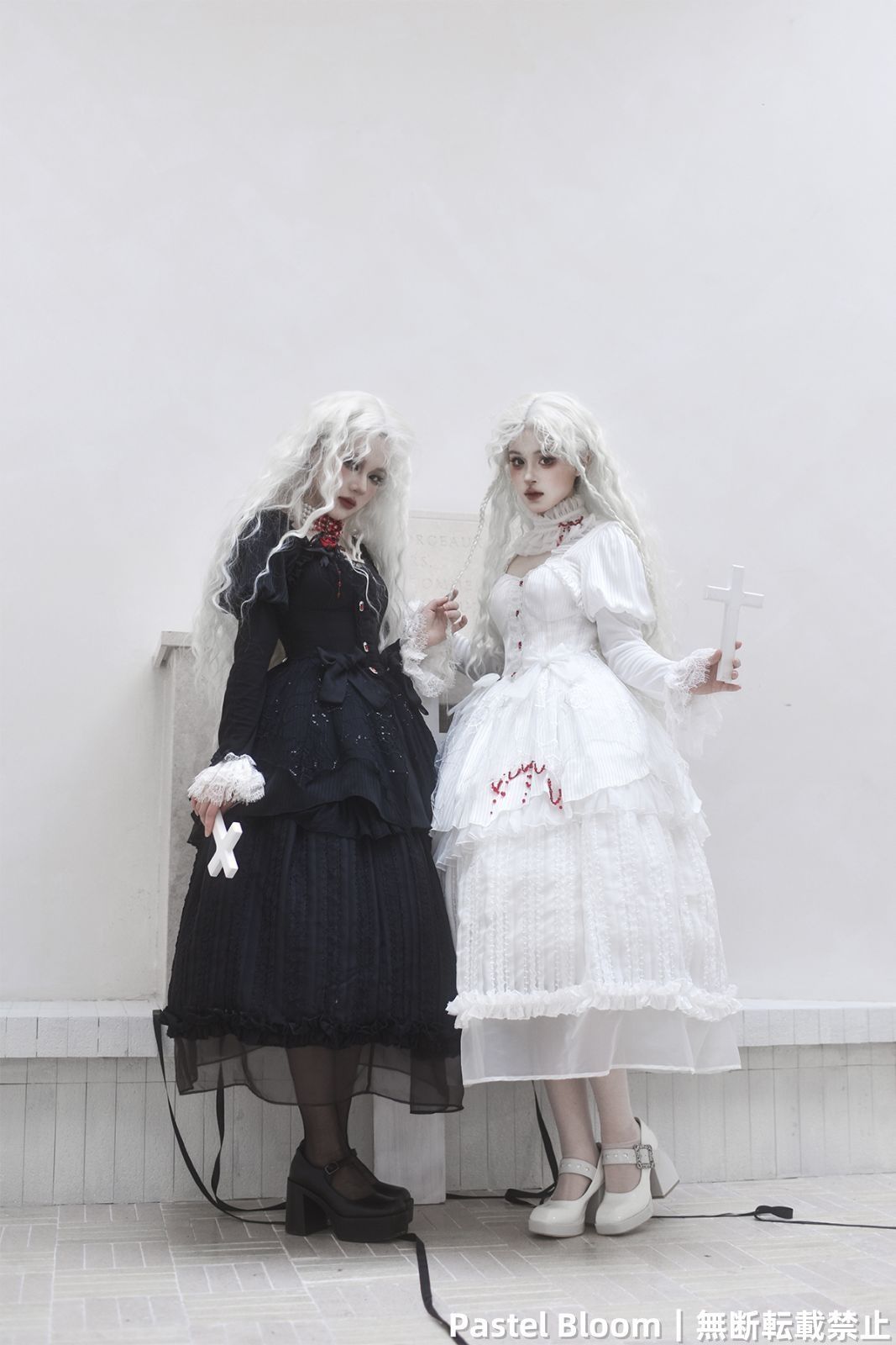 1401y 美品 オッズオネスト 花柄ゴスロリジップワンピース 黒 紫 ロング 1401y 美品 オッズオネスト 花柄ゴスロリジップワンピース 黒 紫