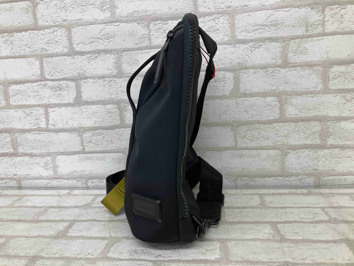 Crosse Sling