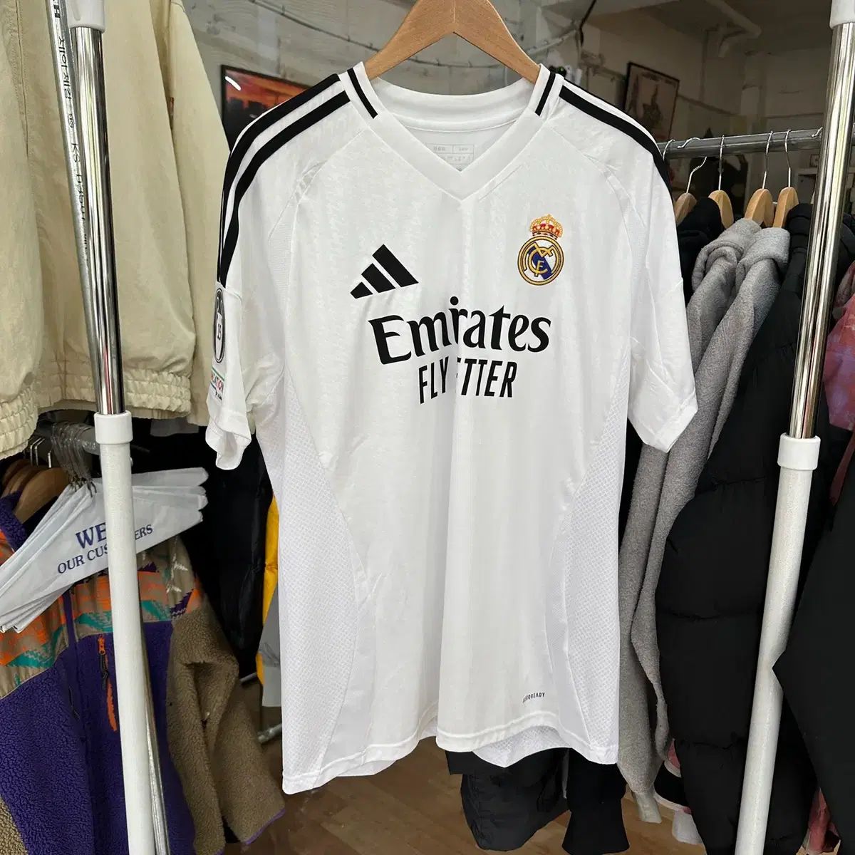 ジュード・ベリンガム オフィシャルレアルマドリード】ジュード