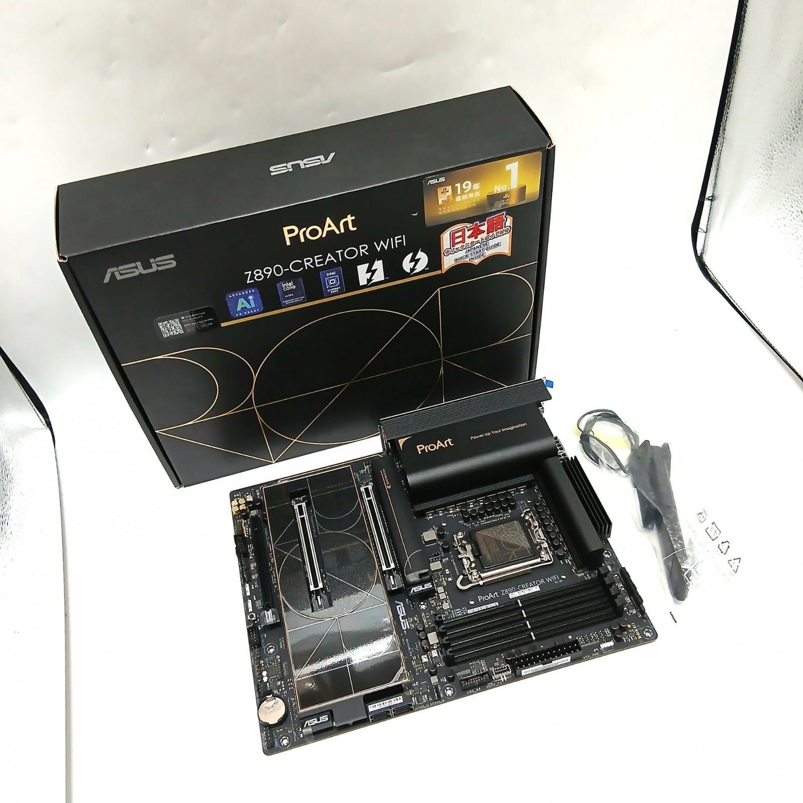 No.3792 ASUS Intel Core Ultra プロセッサー シリーズ 2 LGA1851 対応 Z890 搭載 PROART Z890-CREATOR WIFI ATX マザーボード