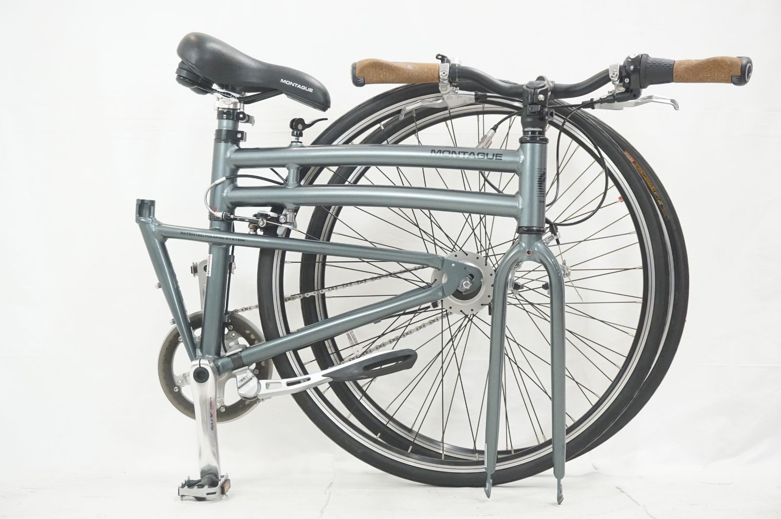 MONTAGUE 「モンタギュー」 BOSTON 2016年頃 700C 折り畳み自転車