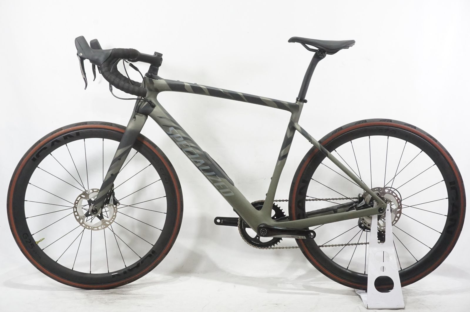 SPECIALIZED スペシャライズド DIVERGE COMP CARBON 2025 バイチャリAKIBA店