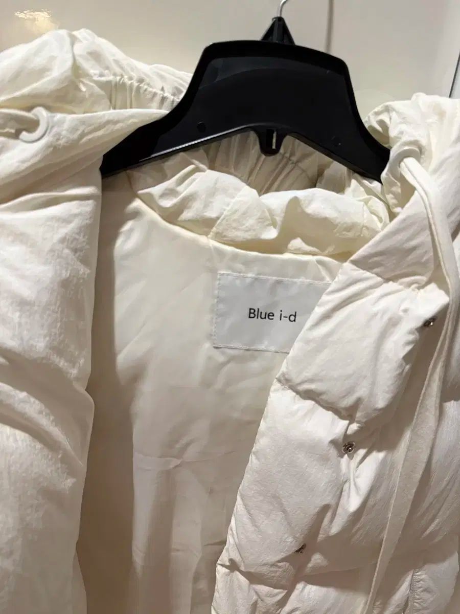 ダックダウン ダウンベスト アイボリー