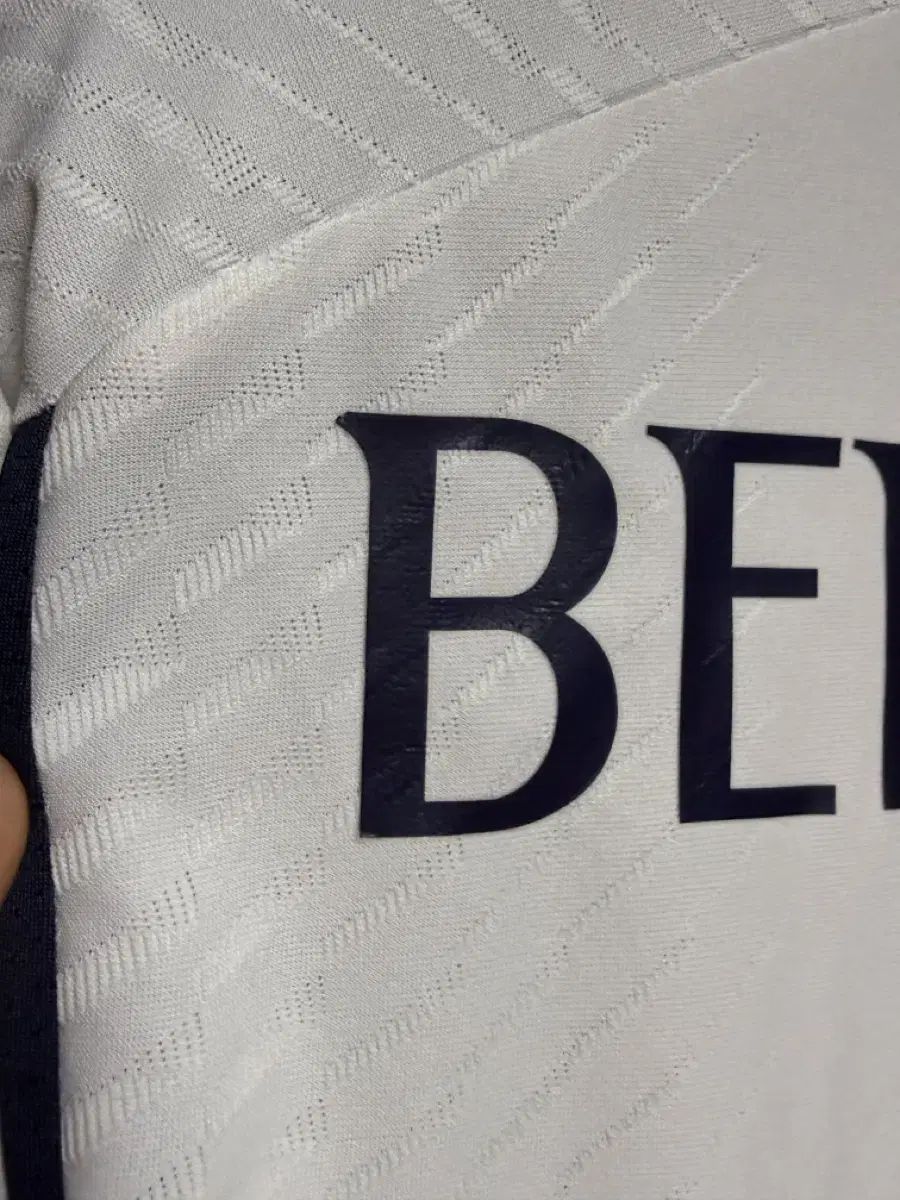 アセンティック