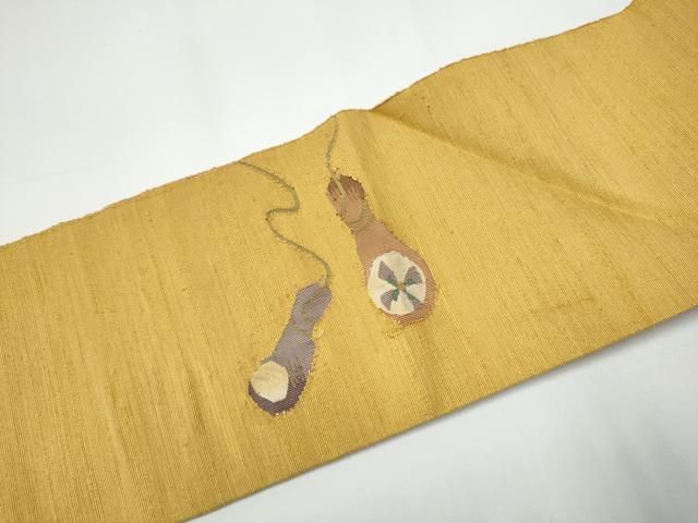 名古屋帯 秀品 家屋 樹木 ベージュ 正絹 中古 名古屋帯 秀品 八寸名古屋帯 トンネル仕立て 建物 樹木 金糸 ベージュ