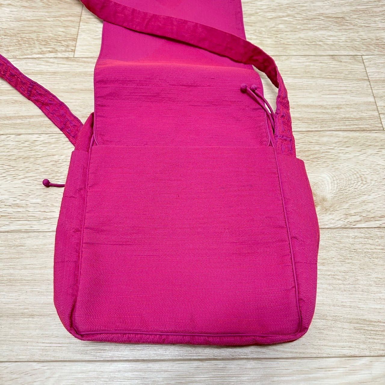 TAMASHA タマシャ ISSEY MIYAKE イッセイミヤケ ショルダー