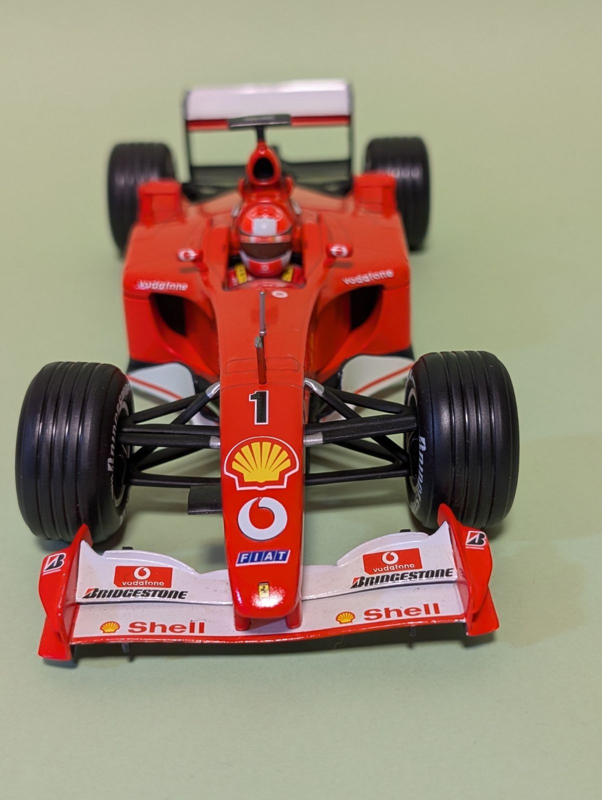 2002年序盤戦限定マシン 1/18 マテル フェラーリF2001 2002年モデル