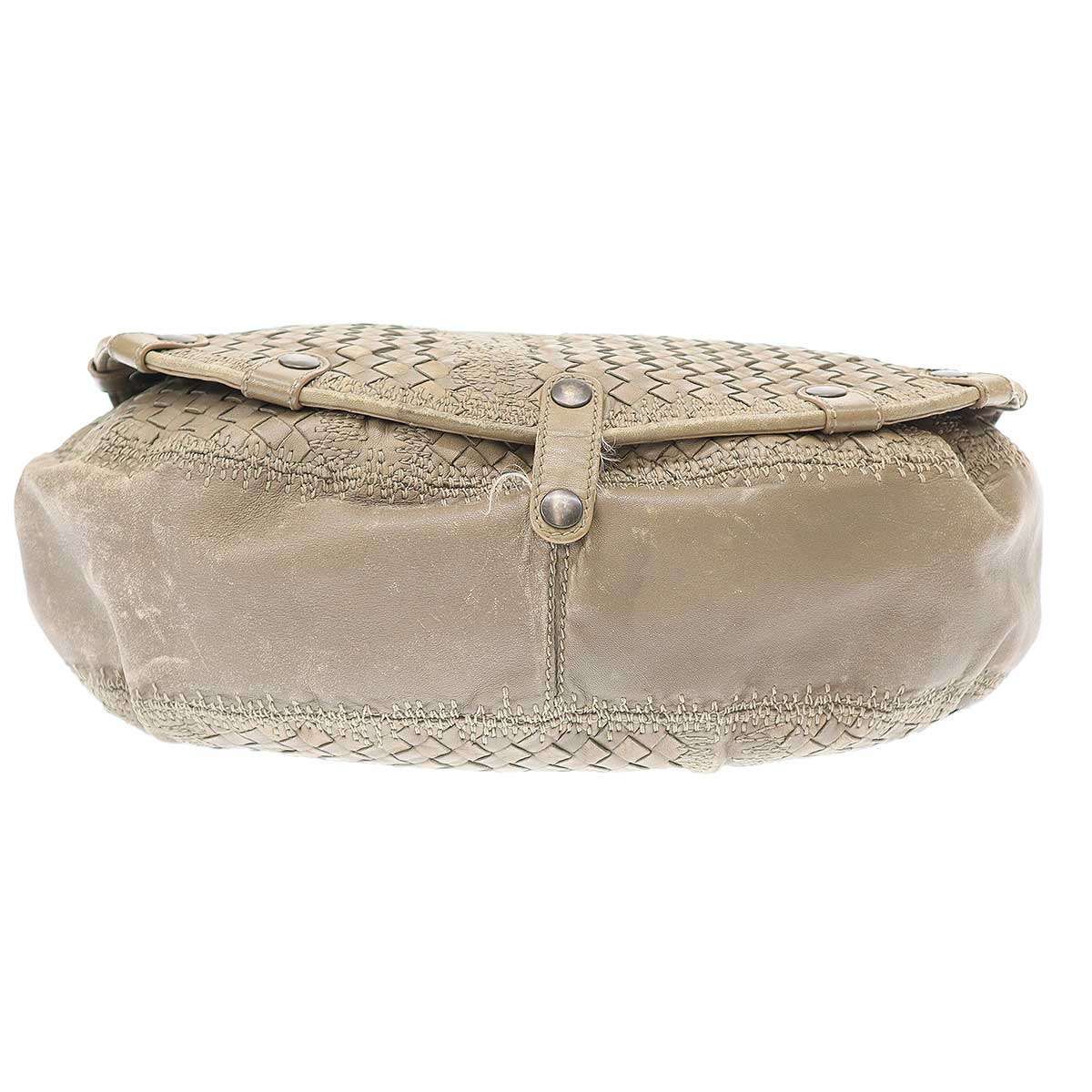 美品　ボッテガヴェネタ　ショルダーバッグ　イントレチャート　レザー　ベージュ BOTTEGA VENETA ボッテガヴェネタ イントレチャート レザー