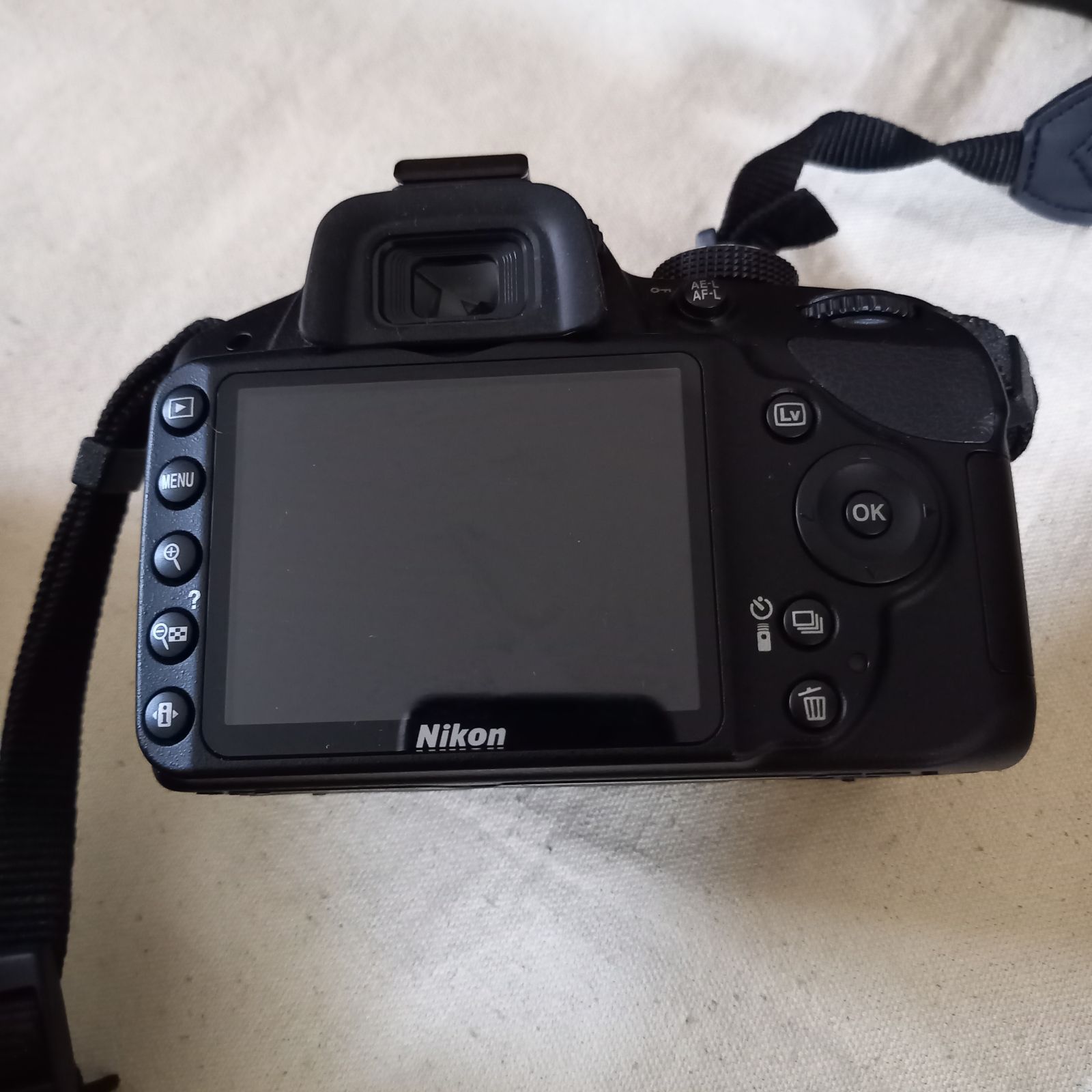 Nikon D3200 ダブルズームキット BLACK