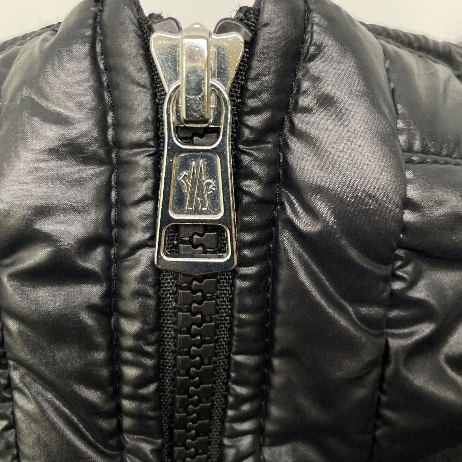 【お値げ！】Moncler zipブルゾン Moncler - Zip-up Sweatshirt | HBX - Globally Curated Fashion