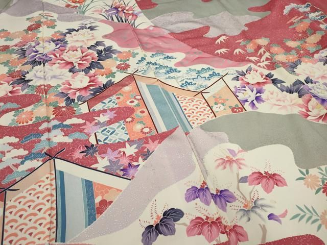 平和屋着物□豪華振袖 駒刺繍 草花文 銀彩 正絹 逸品 AAAZ7616nf