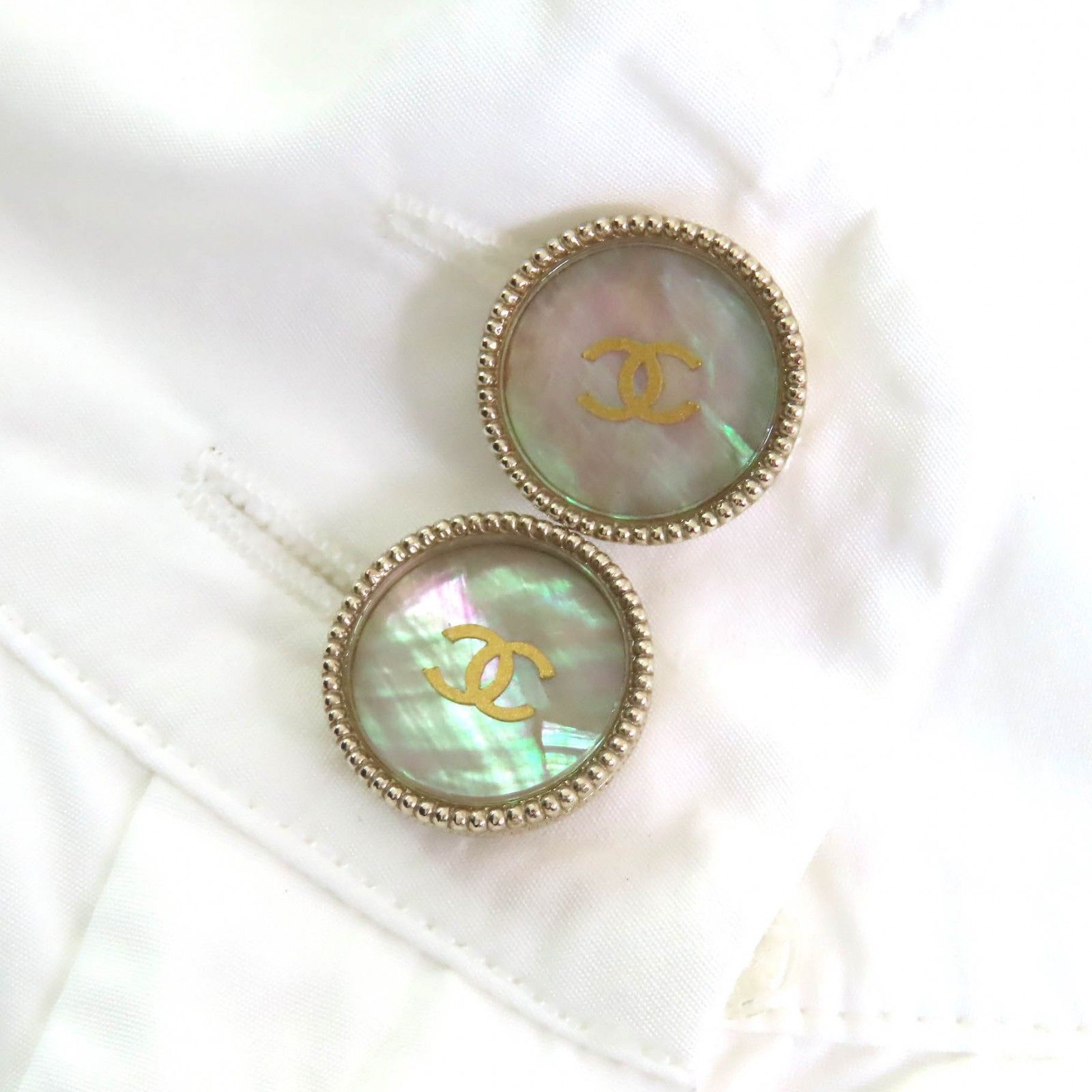 良品△CHANEL シャネル 16C P53130 ココシェルボタン コットンポプリン  