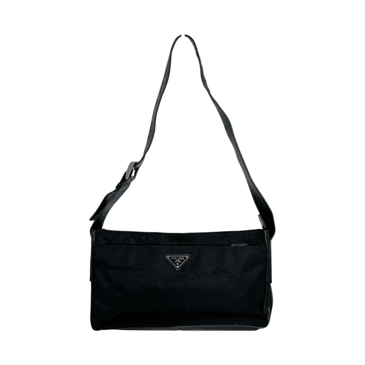 プラダ 軽量 クロスボディバッグ 斜め掛け ショルダーバッグ PRADA ブラック