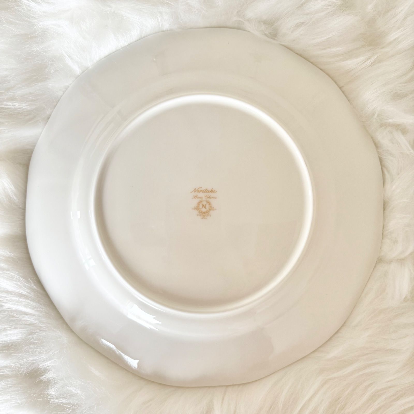 限定版【ヒルトン東京】西新宿移転記念　ノリタケ　プレート　2皿 Noritake (ノリタケ) プレート 21㎝ グランドヴィジョン 5P