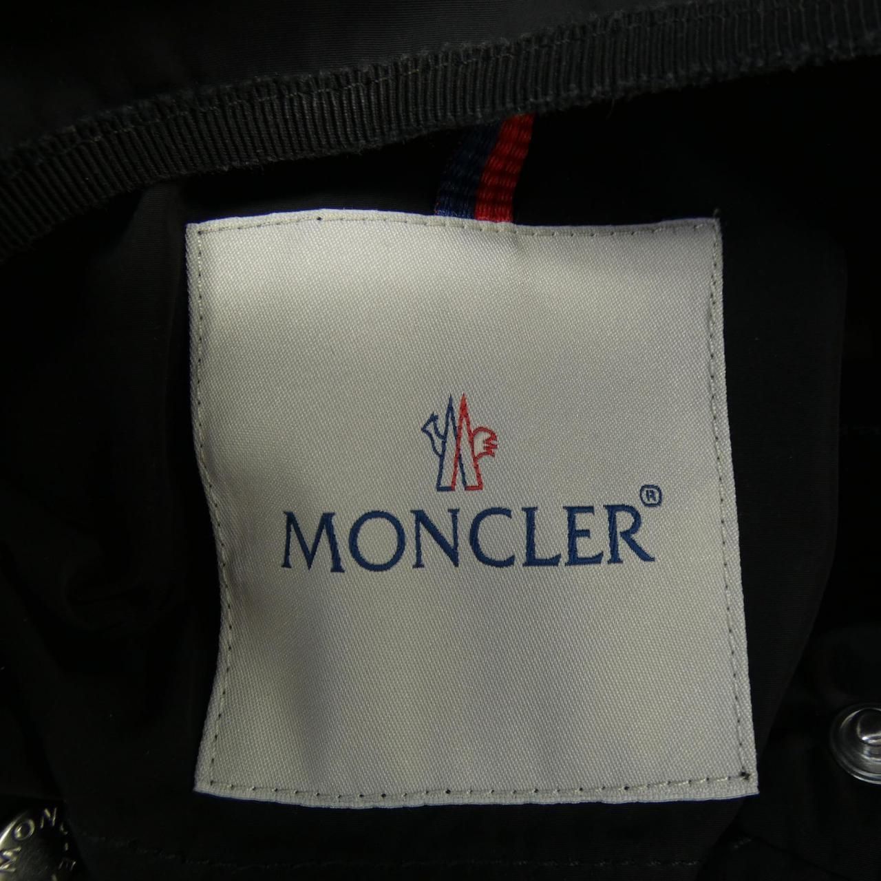 モンクレール MONCLER
