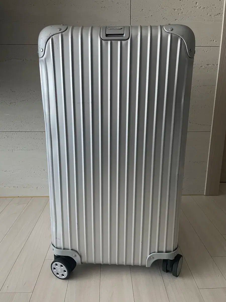 RIMOWA Original Trunk Plus Marine 105L RIMOWA Original Trunk Plus