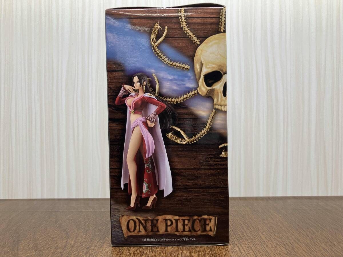 ワンピース　ハンコック Amazon.co.jp: ONE PIECE ワンピース ハンコックA アクリル