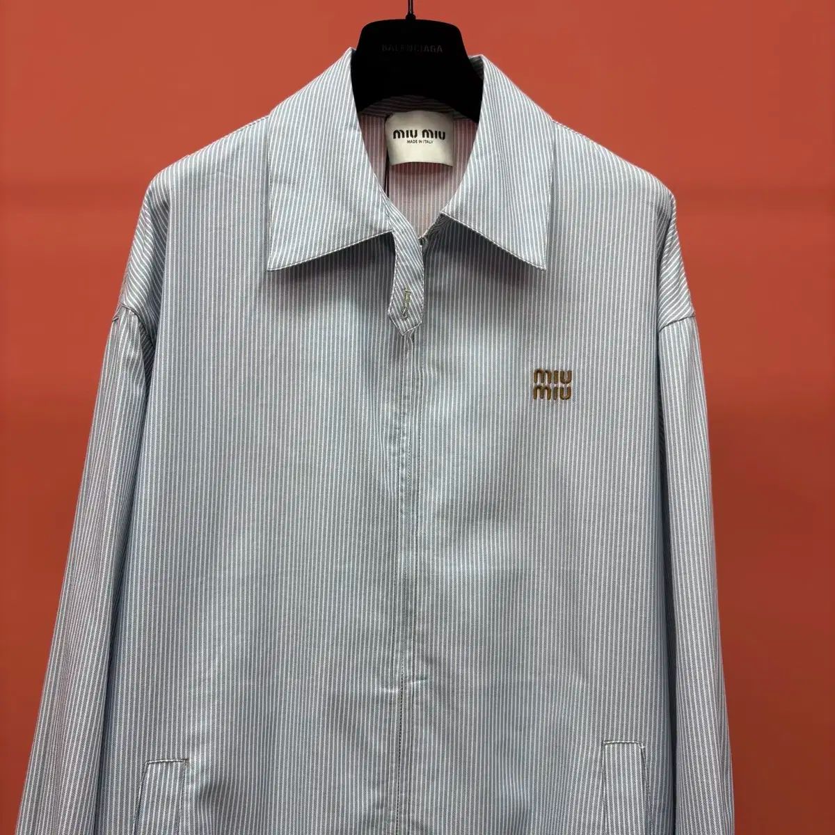 ユニセックス カジュアル