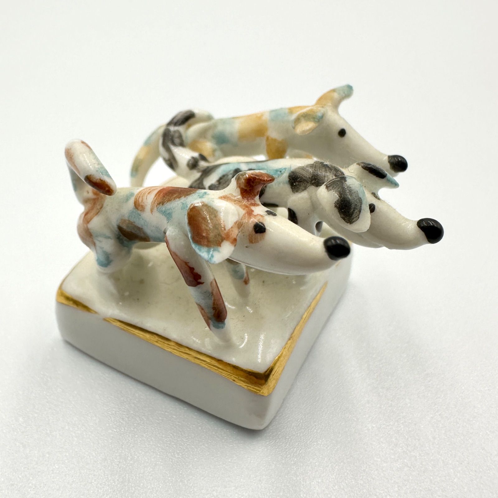 マイセン 犬 置物 - メルカリ