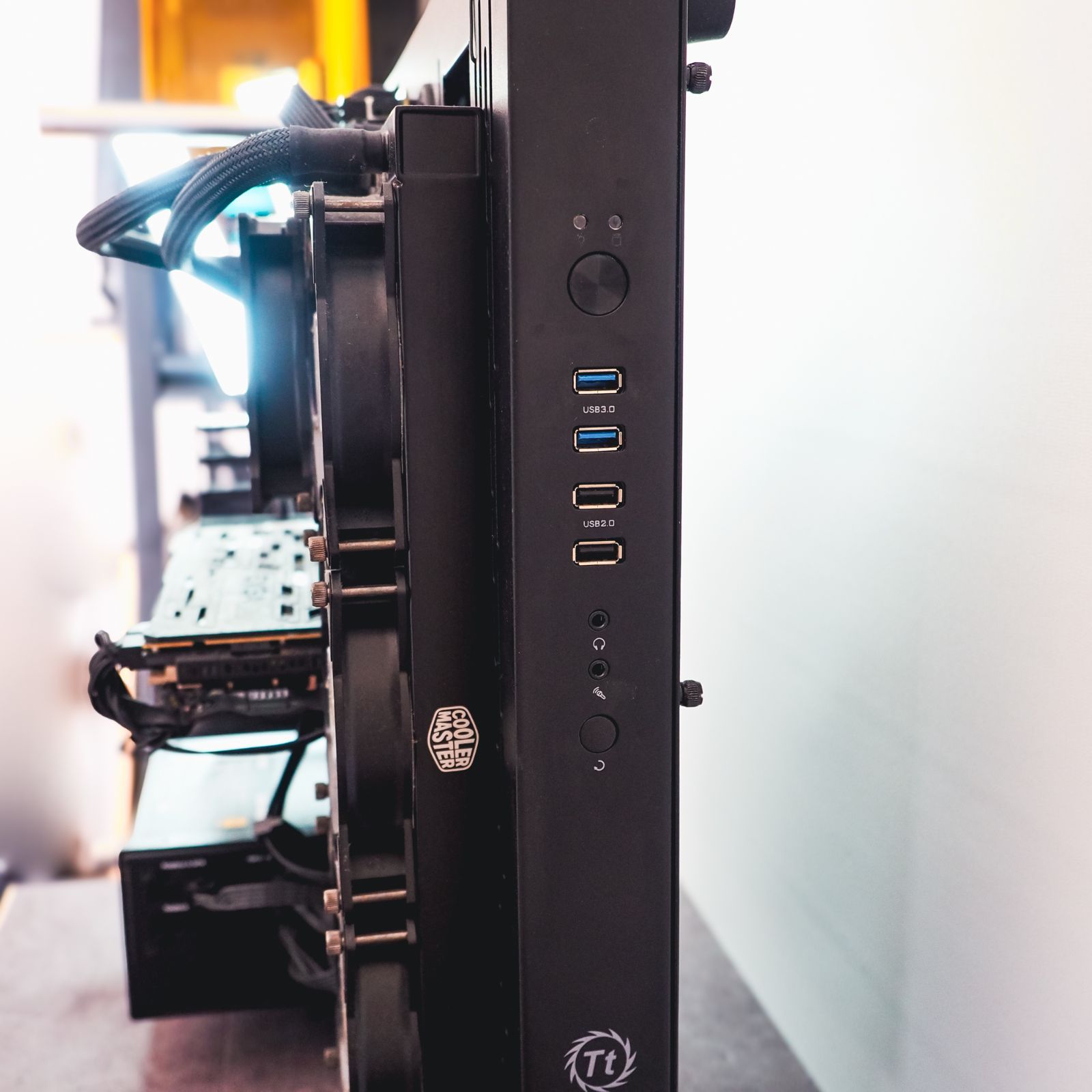 AMD EPYC