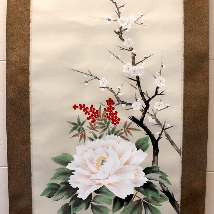 掛け軸 飯島千里 四季草花 絹本 希少 軸装 茶道具 掛軸 美品 です。