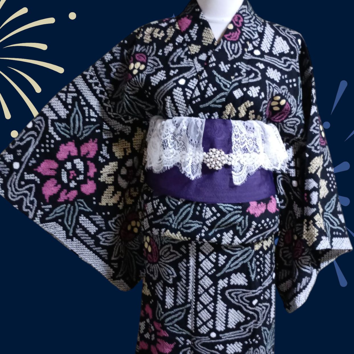 有松 鳴海絞り 総絞り ブラック 浴衣 芍薬 流水 縦縞